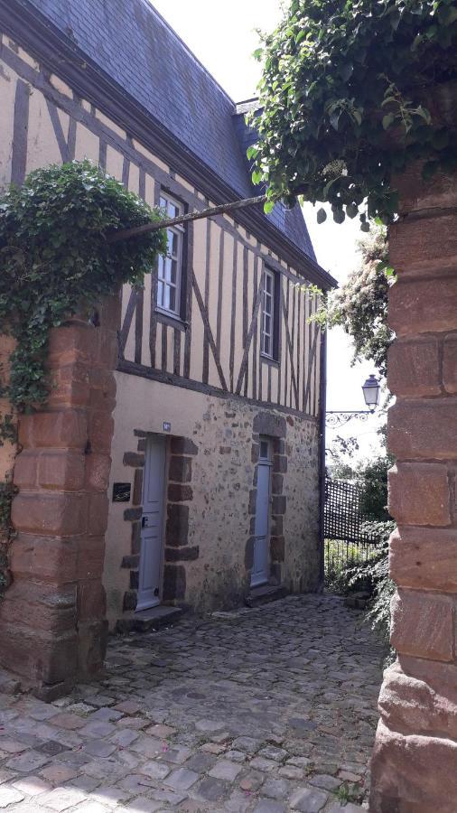 Petite Maison Romantique Au Calme, Coeur Historique Plantagenet, Vue Ville Le Mans Exterior foto